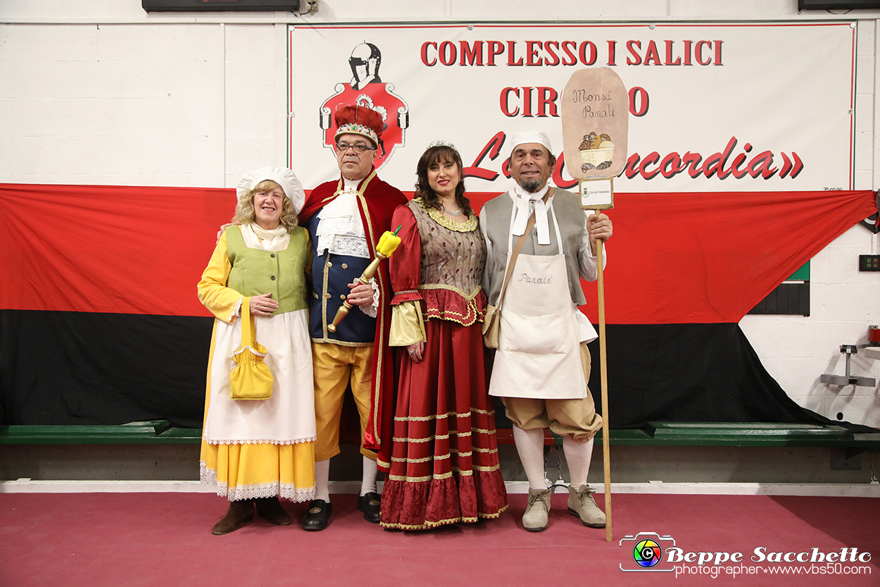 VBS_4548 - Investitura Re Peperone e Bela Povronera Carnevale di Carmagnola 2024.jpg